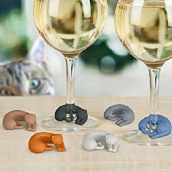 Other - 🎄3/$15 🎄Wine Lives Cat Drink Markers